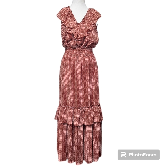 MAX STUDIO | TIRED RUFFLE SLEEVLESS DRESS - Picture 3 of 16